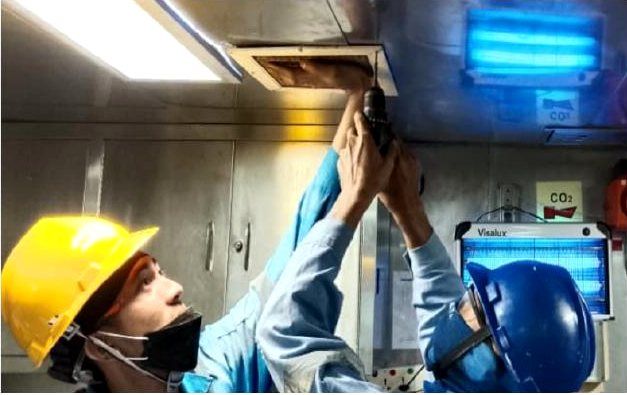 Ducting cleaning di kapal