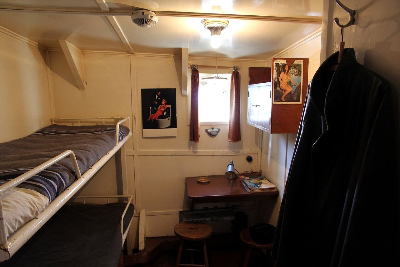 Contractor & Ship Interior